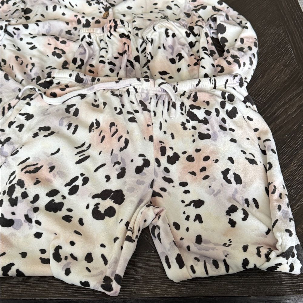 Leopard Velour Pajama Set Women Small 2 Piece Matching Lounge Set Cozy Sleepwear - Picture 2 of 7